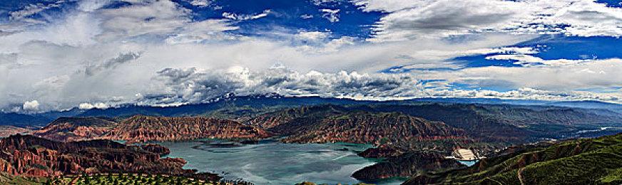 《死亡搁浅2》索尼限量版手柄亮相 与游戏同日发售